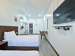 Capital O 90882 Padi Hotel