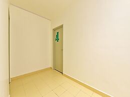 Capital O 90882 Padi Hotel