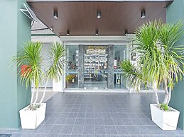 Capital O 90882 Padi Hotel