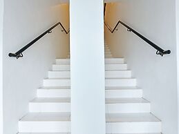 Capital O 90882 Padi Hotel