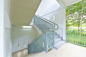 OYO 90879 Eleven Inn