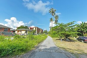 OYO 90879 Eleven Inn