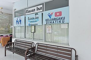 OYO 90879 Eleven Inn