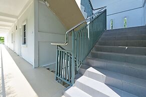 OYO 90879 Eleven Inn