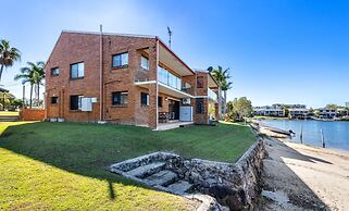 Barooga1- Mooloolaba Canal Front