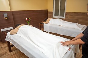 Hotel Hidden Kingdom