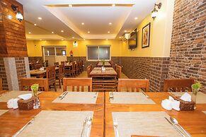 Hotel Hidden Kingdom