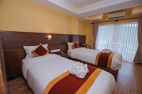 Hotel Hidden Kingdom