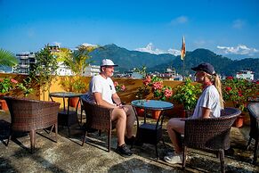 Hotel Hidden Kingdom