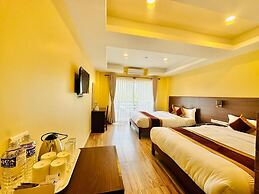 Hotel Hidden Kingdom