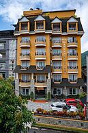 Hotel Hidden Kingdom