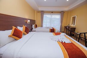 Hotel Hidden Kingdom