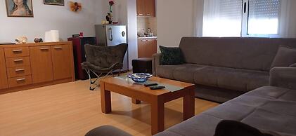 Lovely 1+1 Rental Ap In Myslym Shyri Tirana