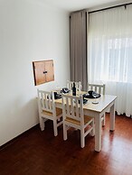 Immaculate Home in Avondale West - 2166