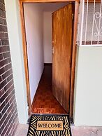 Immaculate Home in Avondale West - 2166