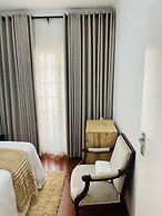 Immaculate Home in Avondale West - 2166