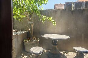 TwoSpaces Living at Saren Guest House