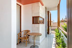 TwoSpaces Living at Saren Guest House