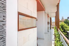 TwoSpaces Living at Saren Guest House