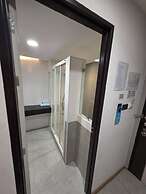 Prom Hotel