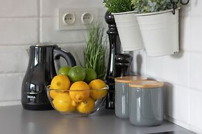 Wilanow for 3 People by Renters