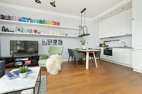 Wilanow for 3 People by Renters