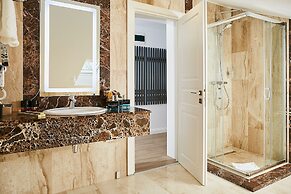 Lebada Luxury Resort & Spa