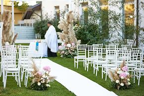 Lebada Luxury Resort & Spa