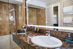 Lebada Luxury Resort & Spa