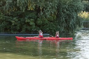 Lebada Luxury Resort & Spa