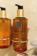 Lebada Luxury Resort & Spa