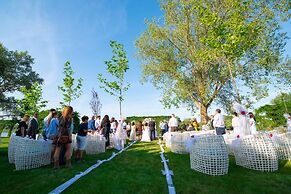 Lebada Luxury Resort & Spa