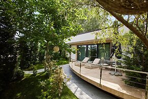 Lebada Luxury Resort & Spa