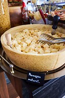 Lebada Luxury Resort & Spa