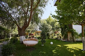 Lebada Luxury Resort & Spa