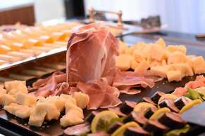 Lebada Luxury Resort & Spa