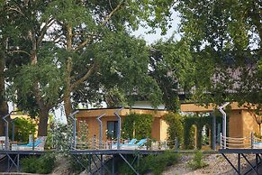 Lebada Luxury Resort & Spa