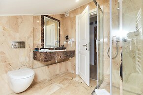 Lebada Luxury Resort & Spa