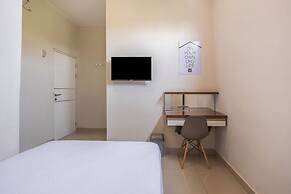 OYO Living 1877 Side Corner