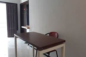 OYO Life 2678 Manyar Guest House