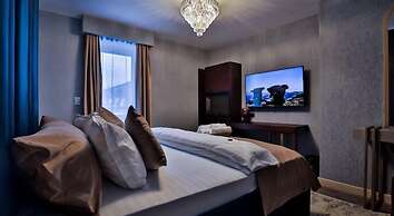 Elexus Poiana Brasov