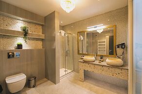 Elexus Poiana Brasov