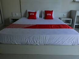 OYO 93203 Kost Eksklusif Syariah