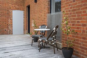 Victoria Hall Apartments