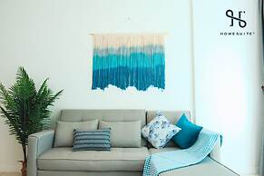 Homesuite' Home at Sutera Avenue