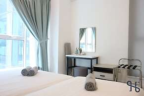 Homesuite' Home at Sutera Avenue