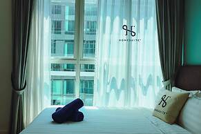 Homesuite' Home at Sutera Avenue