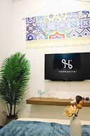 Homesuite' Home at Sutera Avenue