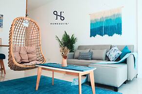 Homesuite' Home at Sutera Avenue