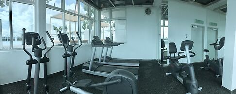 Homesuite' Home at Sutera Avenue